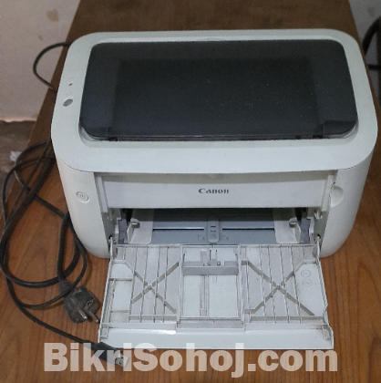১০০% ফ্রেশ এবং সচল একটি প্রিন্টার।